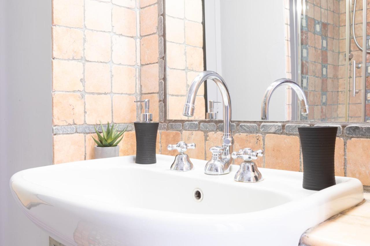 Mosaic Trastevere Silver Apartment - Top Collection Roma Esterno foto